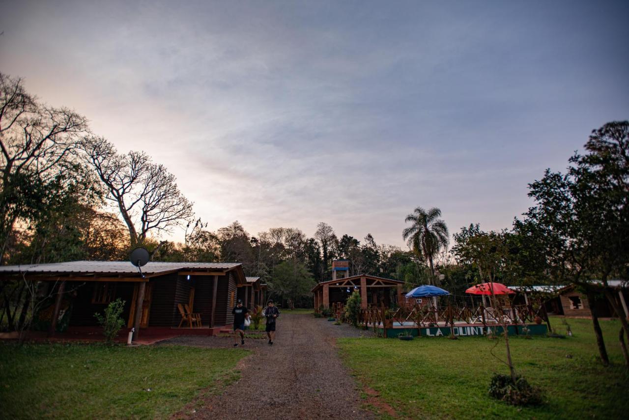 Cabanas La Quinta Puerto Iguazú Extérieur photo