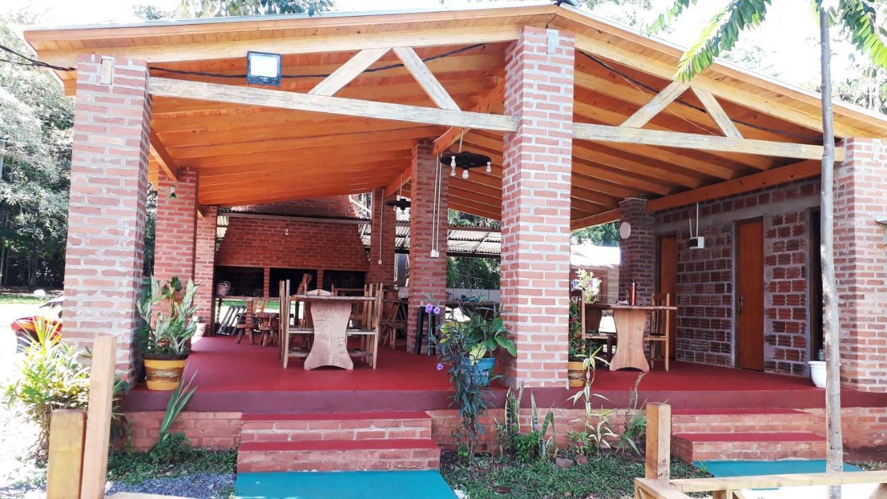Cabanas La Quinta Puerto Iguazú Extérieur photo
